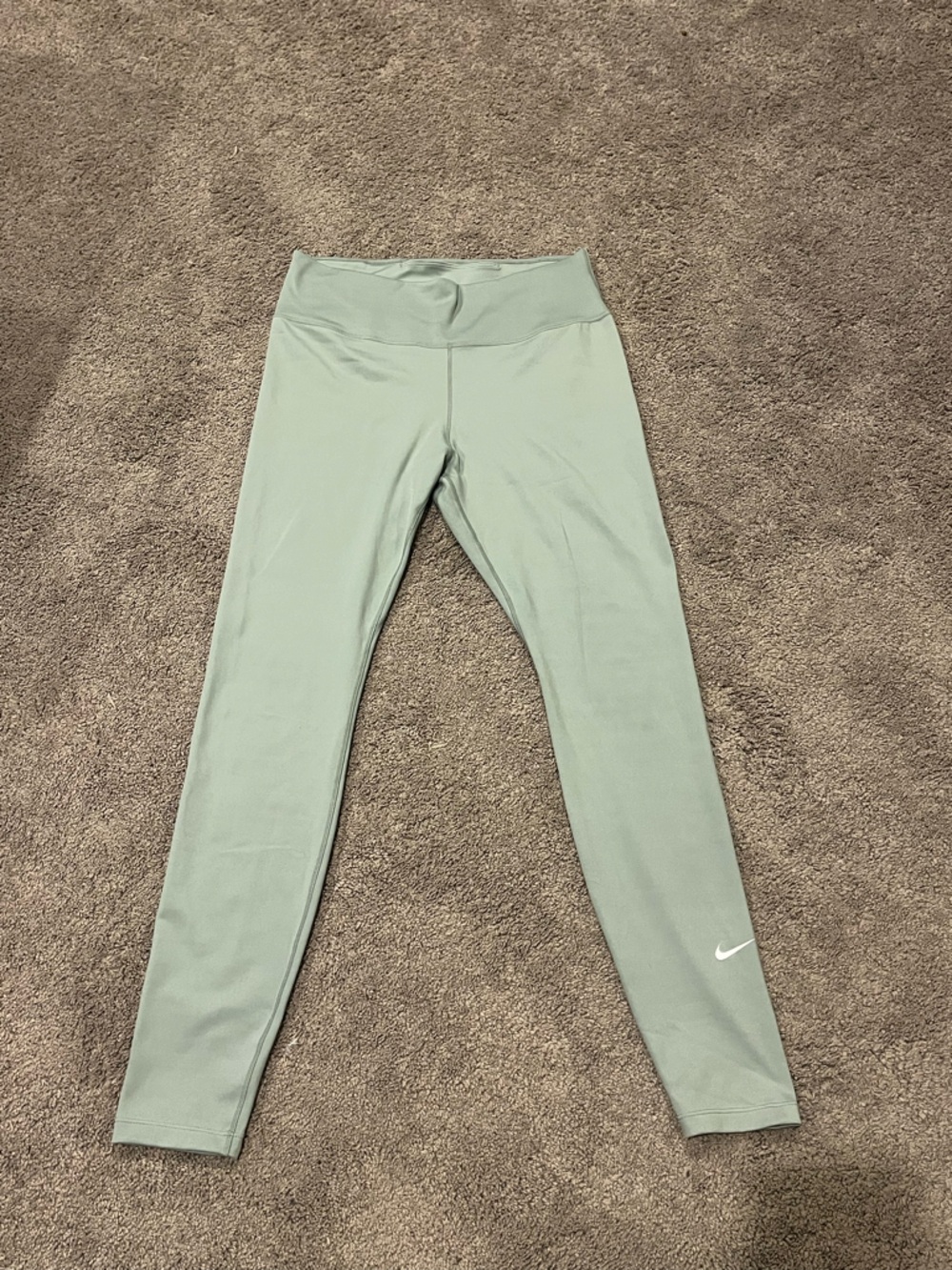 Nike Women Light Sage Green Athletic Leggings